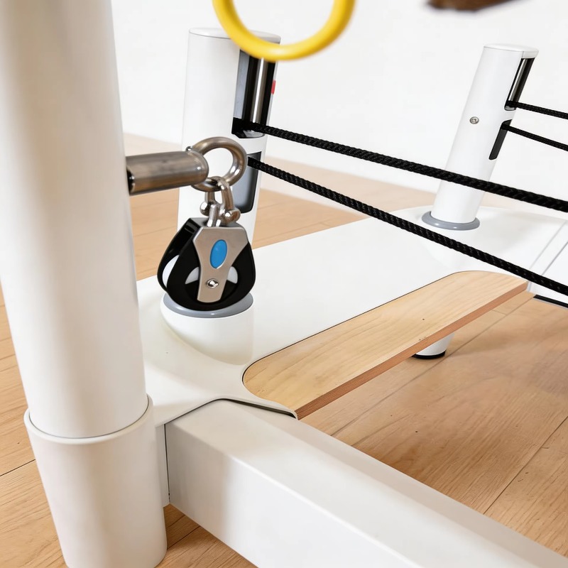 Beyaz Pilates Reformer Yatağı  - Pilates Yoga Loft incelemesi ve fiyatı